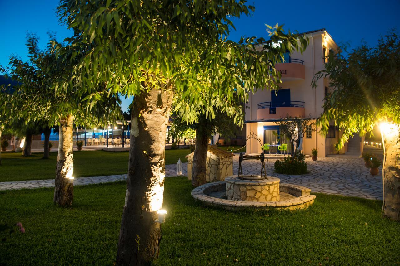 Akroyiali Resort Vasilikí Eksteriør bilde